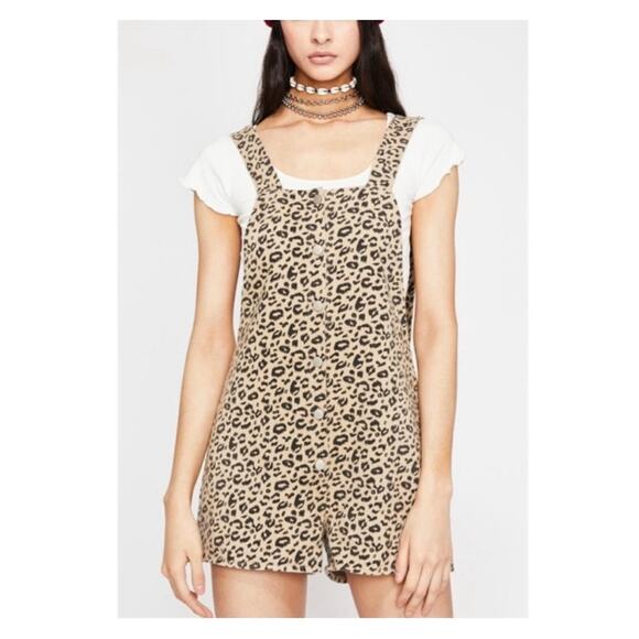 Blue Blush Leopard Print Denim Overall Romper Short Overalls  Size Small - Picture 6 of 9
